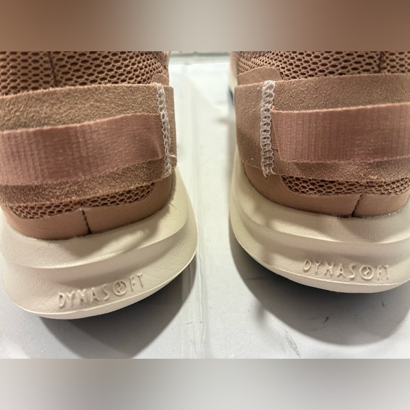 New Balance Woman’s Dynasoft Nergize Sport V2 Brown Beige Size 7 NEW Memory Sole - Picture 8 of 14